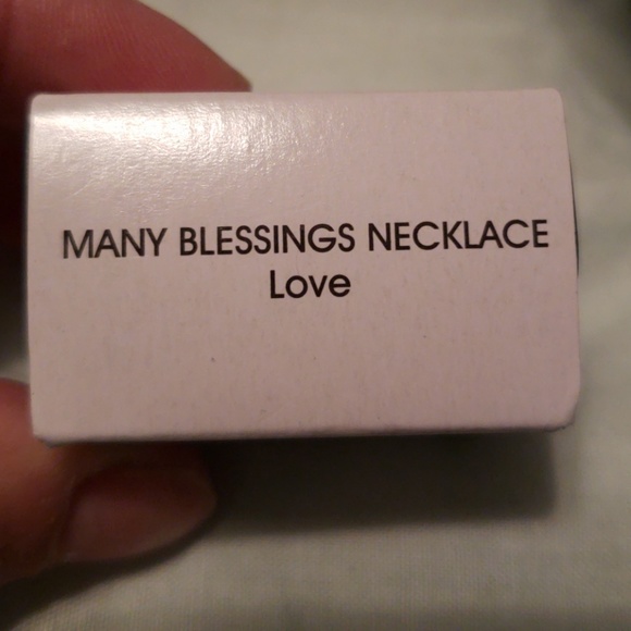 Avon Many Blessings Necklace - Hope - Love - Picture 3 of 6